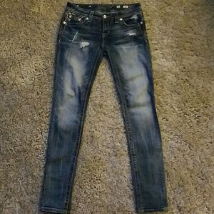 Buckle Miss Me Distructed Skinny Jeans